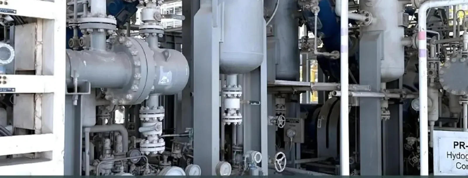 Hydrogen compression system